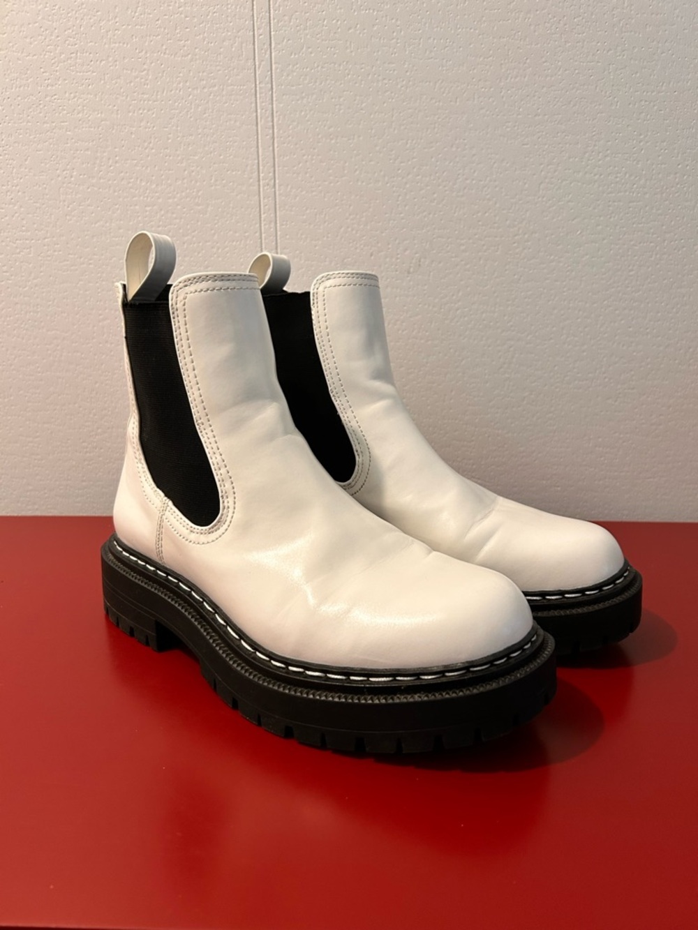 Circus by Sam Edelman White Chelsea Combat Boots Size 9